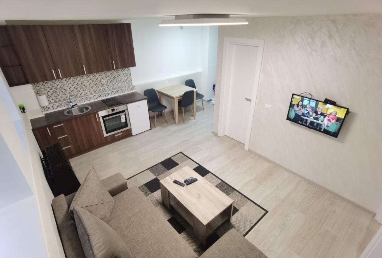 Kraguj Apartman 2 كراغوييفاك المظهر الخارجي الصورة